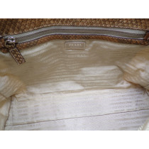 Prada Tessuto City e Pelle Esotica