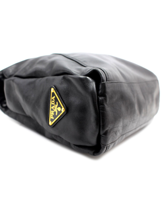 Prada Shopping Pelle Nera