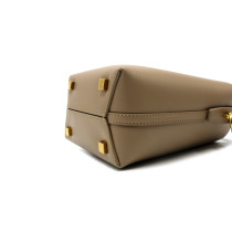 Saint Laurent 르 37 미니 버킷백 베이지 가죽