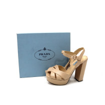 Prada Decollete Pelle Beige