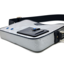 Louis Vuitton Satellite Alpha Messenger Tela Grigia