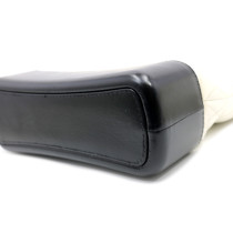 Chanel Gabrielle Media Pelle Bianca e Nera