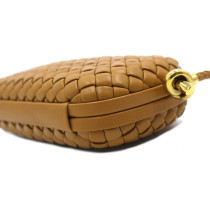 Bottega Veneta Knot Beige