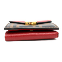 Fendi Portafoglio Trifold Pelle Rossa e Marrone