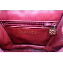 Chanel Sac Banane Matelassé Cuir Rouge