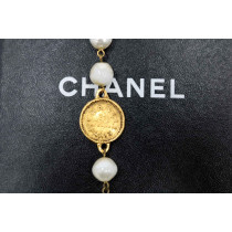 Chanel Collana Metallo Dorato e Perle