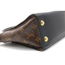 Louis Vuitton On My Side Tela Monogram e Pelle