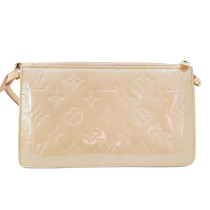 Louis Vuitton Pochette Vernis Dorata