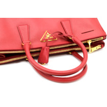 Prada Galleria Pelle Rossa