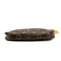 Louis Vuitton Pochette Accessoires Monogram