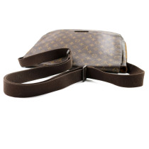 Louis Vuitton District GM Monogram