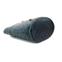 Chanel Bucket Bag Pelle Blu Notte