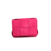 Bottega Veneta Cassette Mini Pelle Rosa