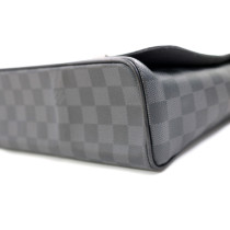 Louis Vuitton District Damier Graphite
