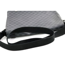 Louis Vuitton District Damier Graphite