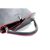 Louis Vuitton Capucines  GM Pelle Blu