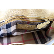 Burberry Pelle Gold