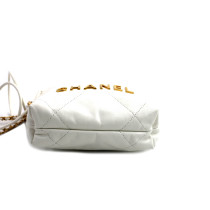 Chanel 22 Mini Pelle Bianca