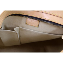 Louis Vuitton Hudson Monogram