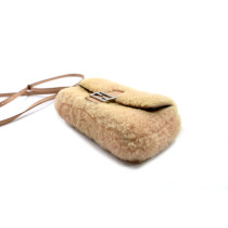 Fendi Baguette Mini Shearling Rosa