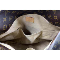 Louis Vuitton Artsy MM Monogram