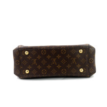 Louis Vuitton Montaigne MM Monogram