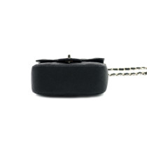 Chanel Square Pelle Nera