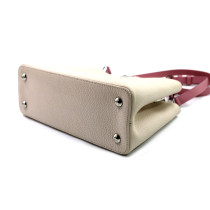 Louis Vuitton Capucines MM Cuir Taurillon Crème et Rose