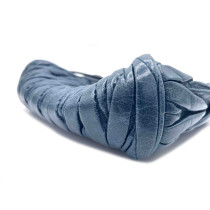 Miu Miu Pochette Goffrata Pelle Matelassè Blu