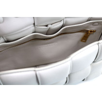 Bottega Veneta Cassette Chain Pelle Panna