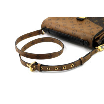 Louis Vuitton Metis Reverse Monogram