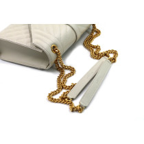 Saint Laurent Envelope Medium in Pelle bianco avorio