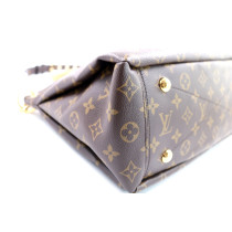 Louis Vuitton Pallas Monogram