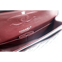 Chanel Classic Double Flap Schwarzes Caviar-Leder