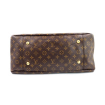 Louis Vuitton Artsy Monogram