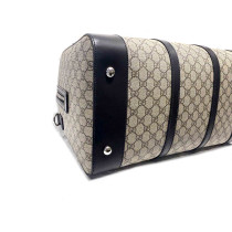 Gucci Boston GG Beige