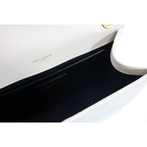 Saint Laurent Envelope Medium in Pelle Trapuntata Grain De Poudre Bianca