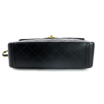 Chanel Maxi Logo Pelle Nera