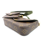 루이비통 펠리시 스트랩 & 고 모노그램