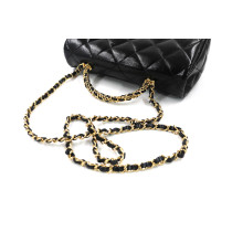 Chanel Top Handle Pelle Nera
