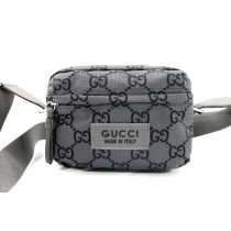 Gucci Umhängetasche Grau