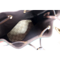 구찌 버킷 오피디아