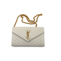 Saint Laurent Pochette Con Catena Cassandre Classica in Pelle Grain De Poudre