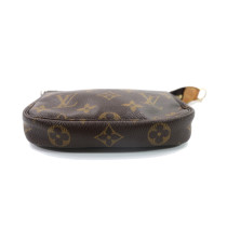 Louis Vuitton Mini Pochette Accessoires