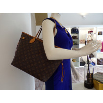Louis Vuitton Neverfull MM
