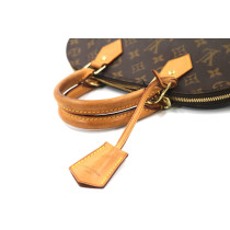 Louis Vuitton Alma PM