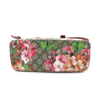 Gucci Blooms GG Supreme Beige