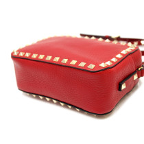 Valentino Rockstud Camera Bag Rote Leder