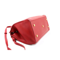 생 로랑 카바스 레드 가죽