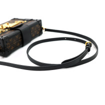 루이 비통 프티 말 모노그램